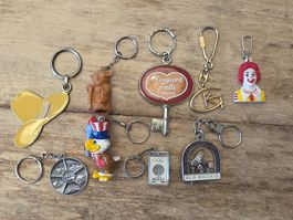 Konvolut 9 Vintage Schlüsselanhänger Disney McDonalds