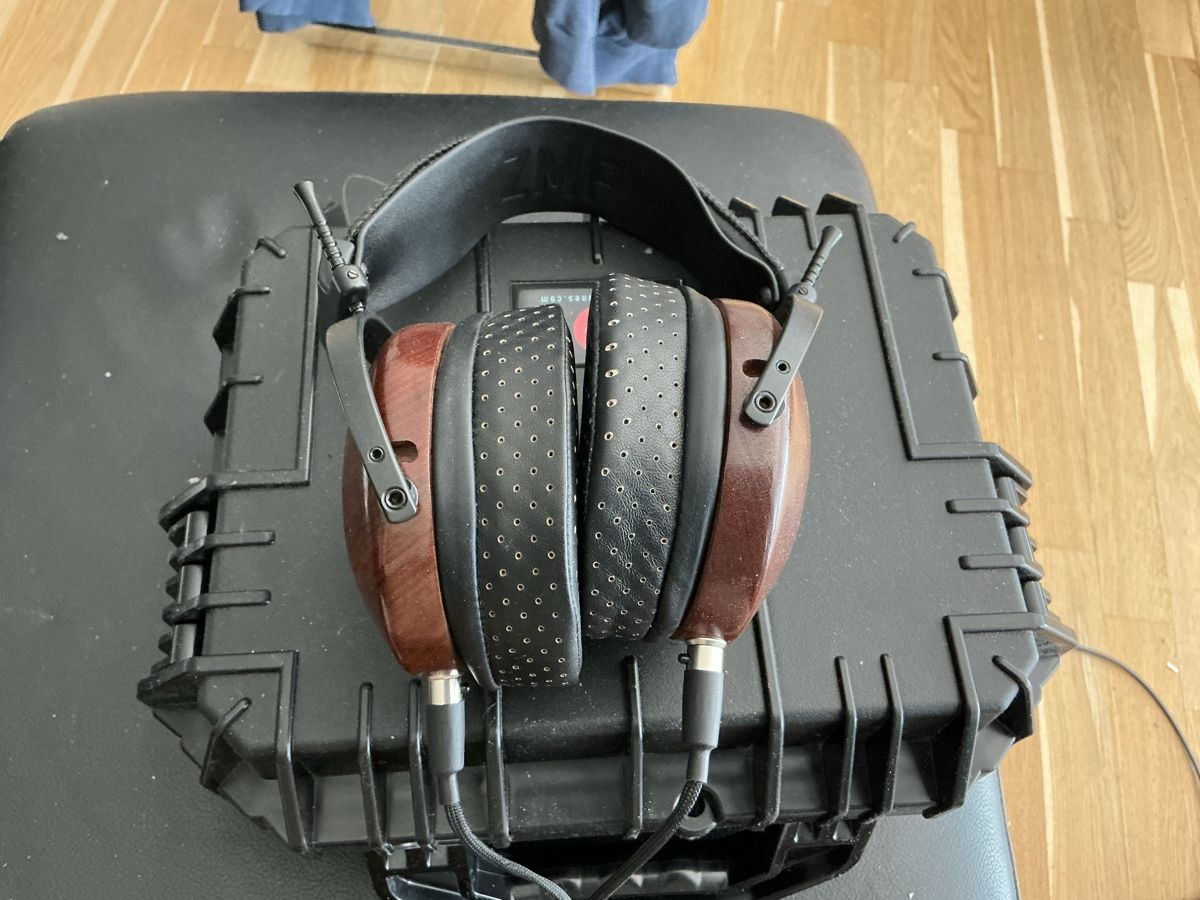 Casques audio: ZMF Aeolus – D'occasion à Basel par kahuna25