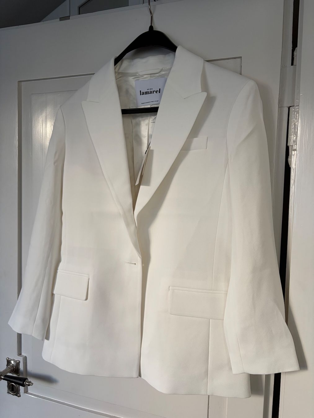 Lamarel Giacche: Blazer lamarel blanc, taille 36, neuf avec étiquette chic – Nuovo e nell'imballaggio originale da Zürich venduto da joa_25ld