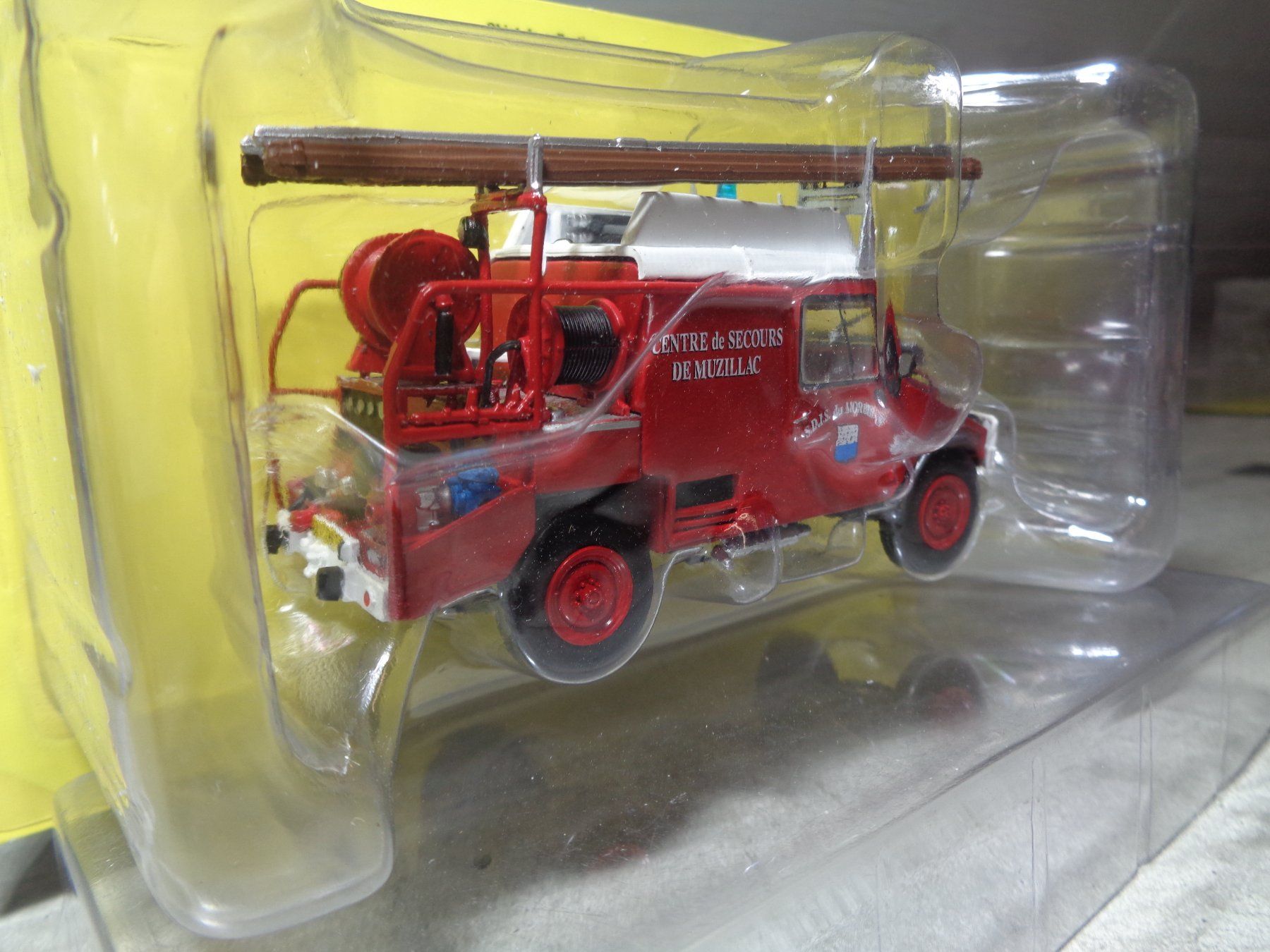 Modellini d'auto: Hachette 1:43 Cournil SCD28 CCFI Pompier – Nuovo e nell'imballaggio originale da Reconvilier venduto da rallycar 3