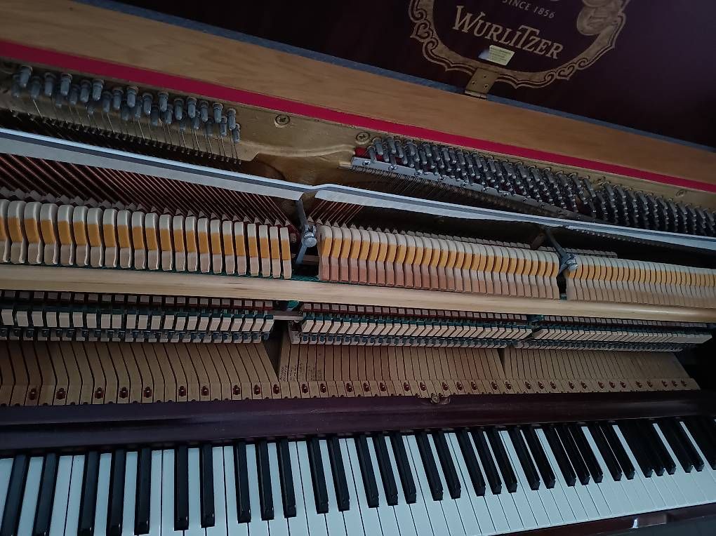 Musikinstrumente: KLAVIER Wurlitzer – Gebraucht aus Windlach von Gluteus 2