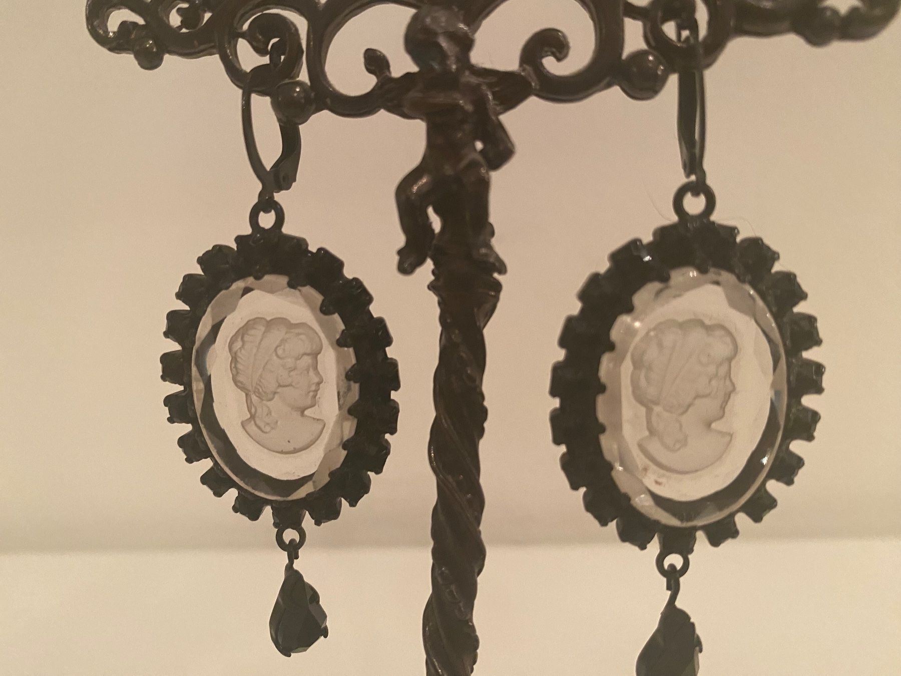 Orecchini pendenti & Orecchini a lobo: Ohrhänger Modeschmuck – Usato da Luzern venduto da lou4444