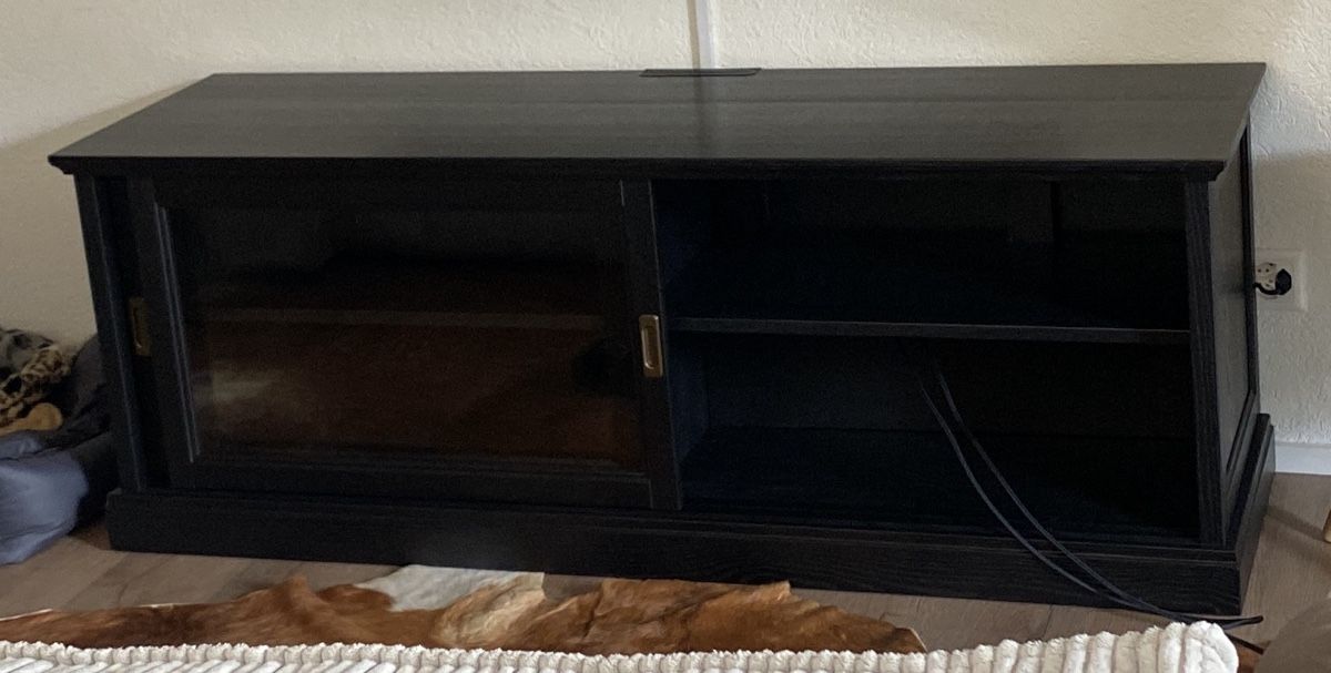 Ikea Mobili TV: IKEA Malsjö - TV Sideboard – Usato da Hergiswil NW venduto da difko