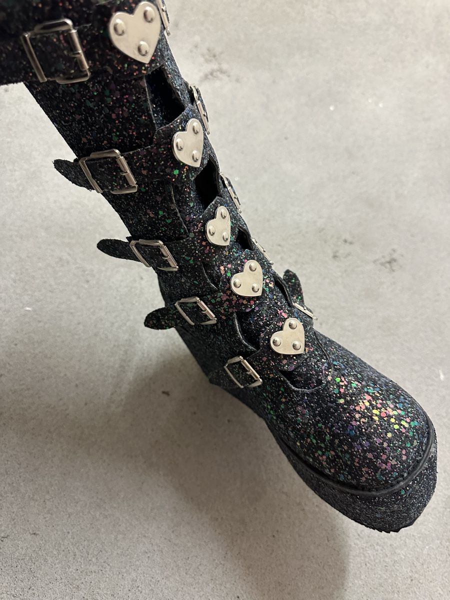 Scarpe da donna: Glitzer Boots mit Schnallen, Gr. 39 – Usato da Glattbrugg venduto da reni_dbr 2