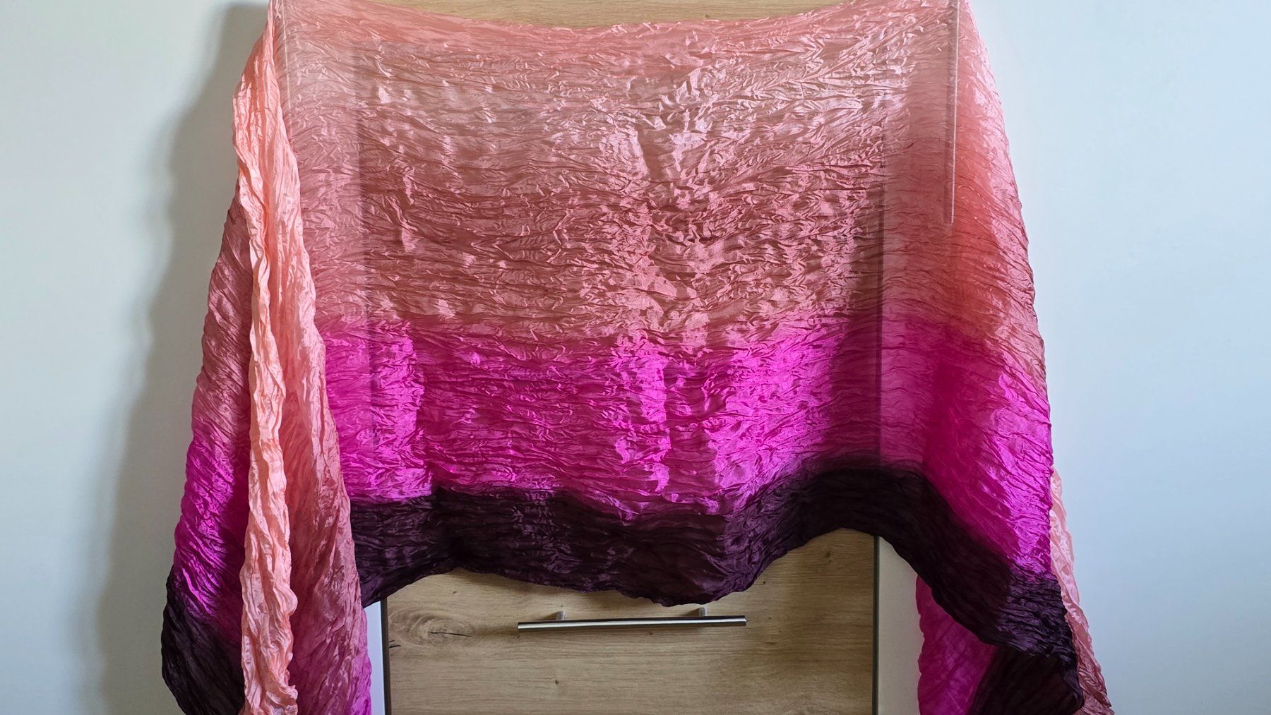 Foulard & Sciarpe: 🏷️ Silkroad Schal aus 100% Seide im Knitterlook 🧣 – Nuovo (secondo la descrizione) da Thalwil venduto da VitaMini 2