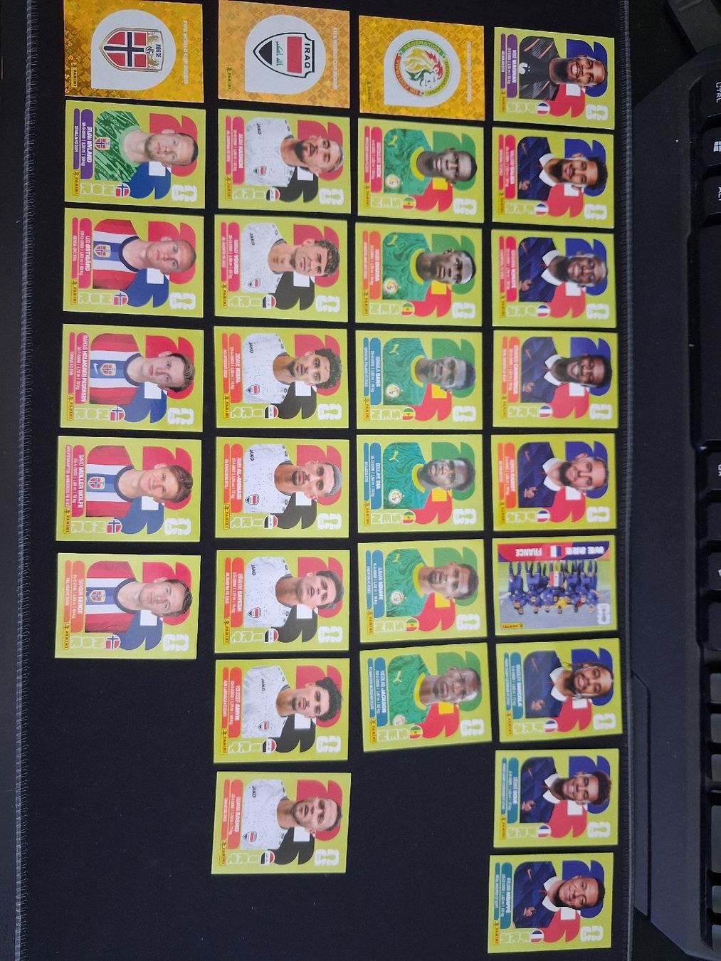 Panini Cartes à collectionner: Panini Gruppe I (mit Mbappe) – Neuf (Voir description) à St. Gallen par Nitrol910