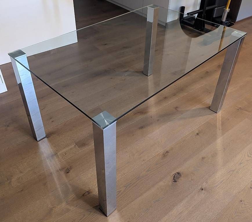 Tables: Glastisch mit Stühlen – D'occasion à Adliswil par MarkSzcz 1