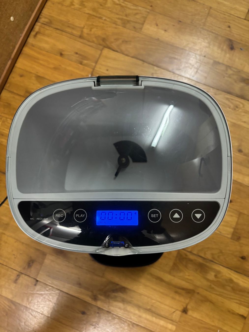 Mangimi: Futterautomat für Katzen – Usato da Hölstein venduto da Kurt1000 1