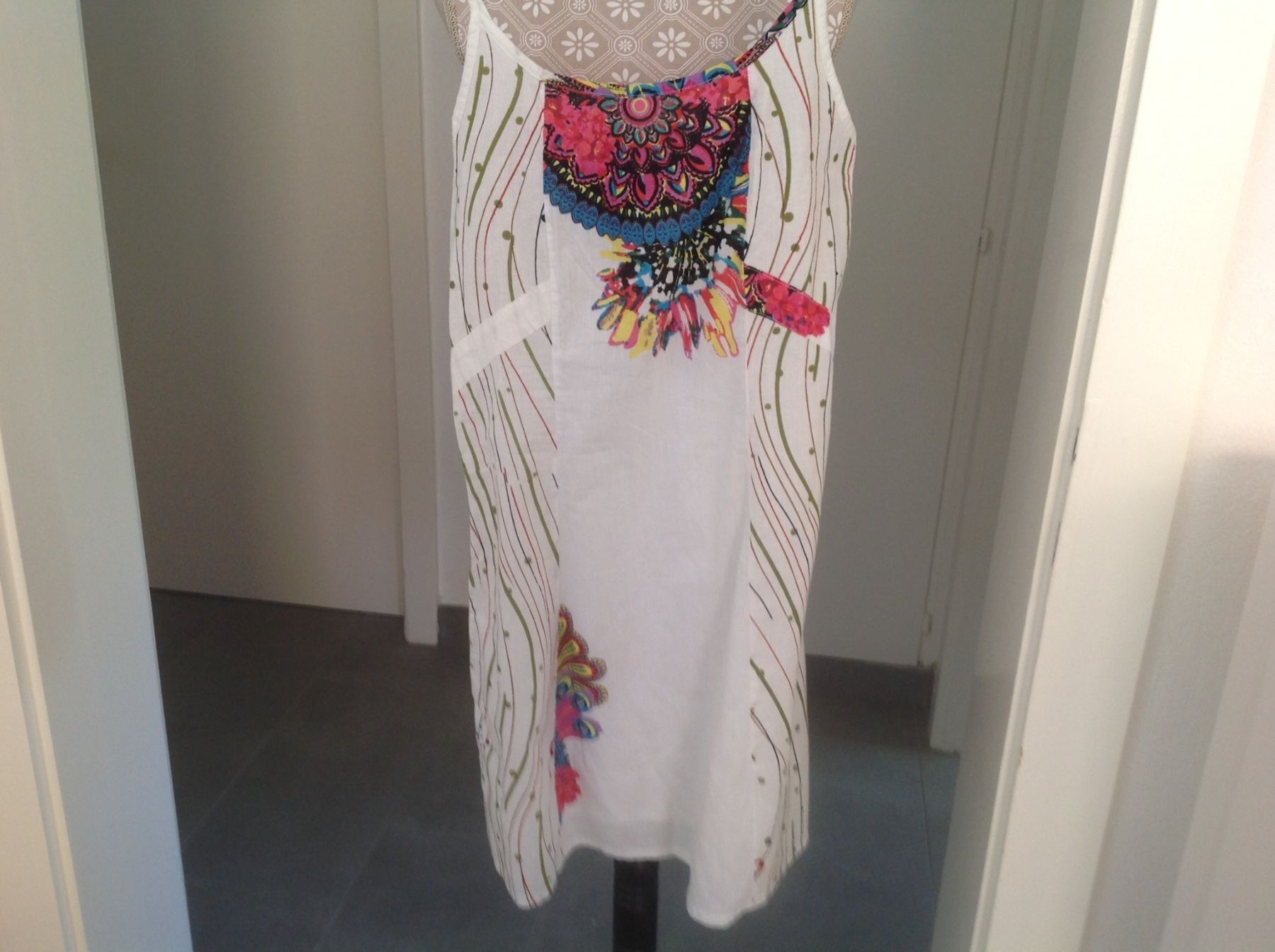 Robes: Robe de plage - S/M – D'occasion à Sion par accroshoes 2