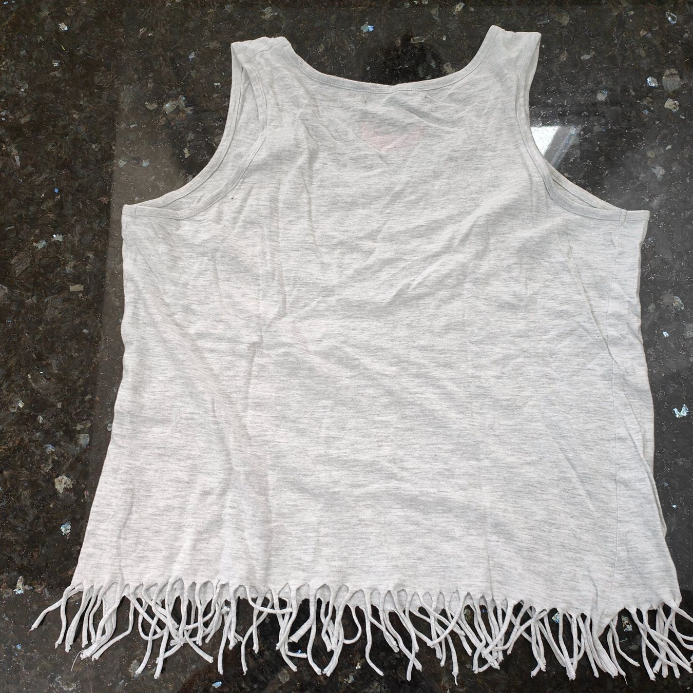 Blouses, T-shirts & Tops: T-Shirt – D'occasion à Zürich par Mumpfi9 3