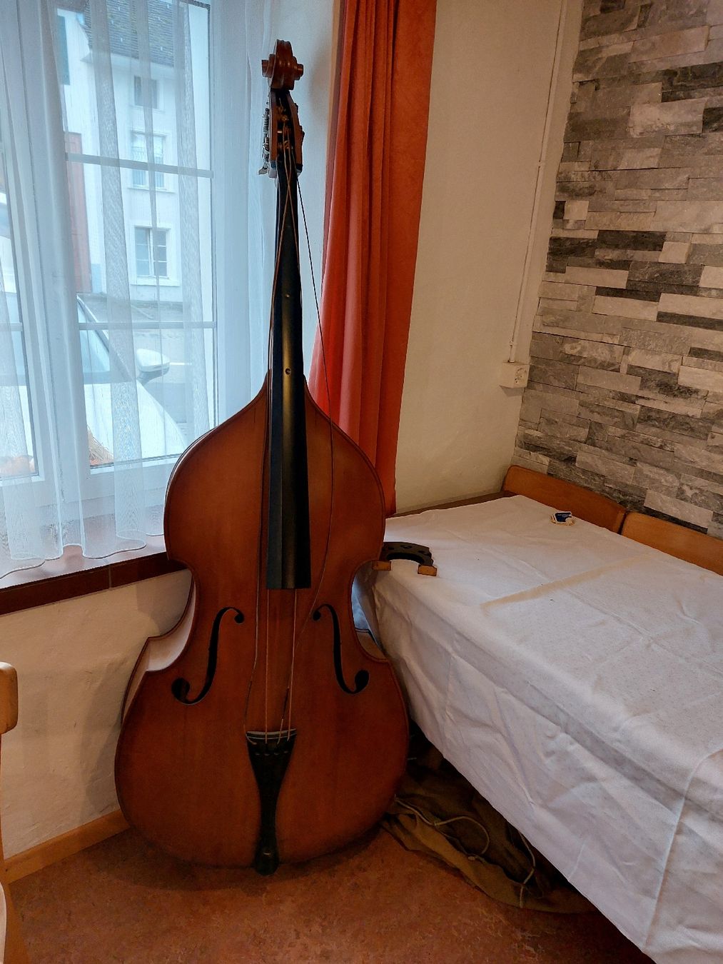 Musikinstrumente: Kontrabass – Defekt aus Elgg von Dagmar_17