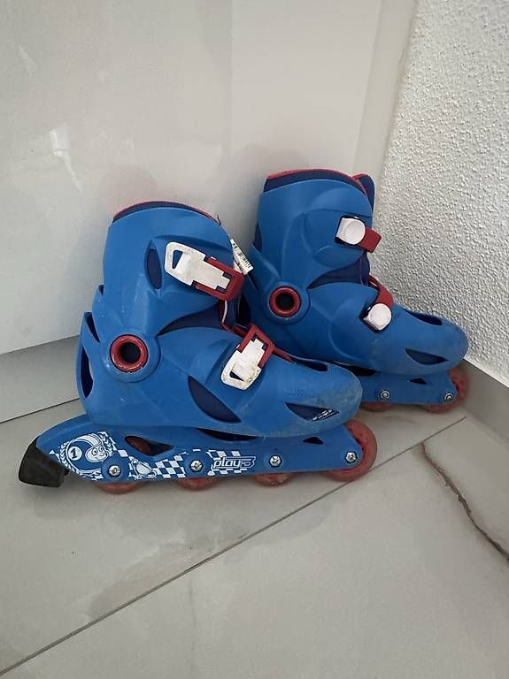 Pattini in linea & Pattini a rotelle: Kinder Rollschuhe  – Usato da Lenzburg venduto da bes_8zjy 1