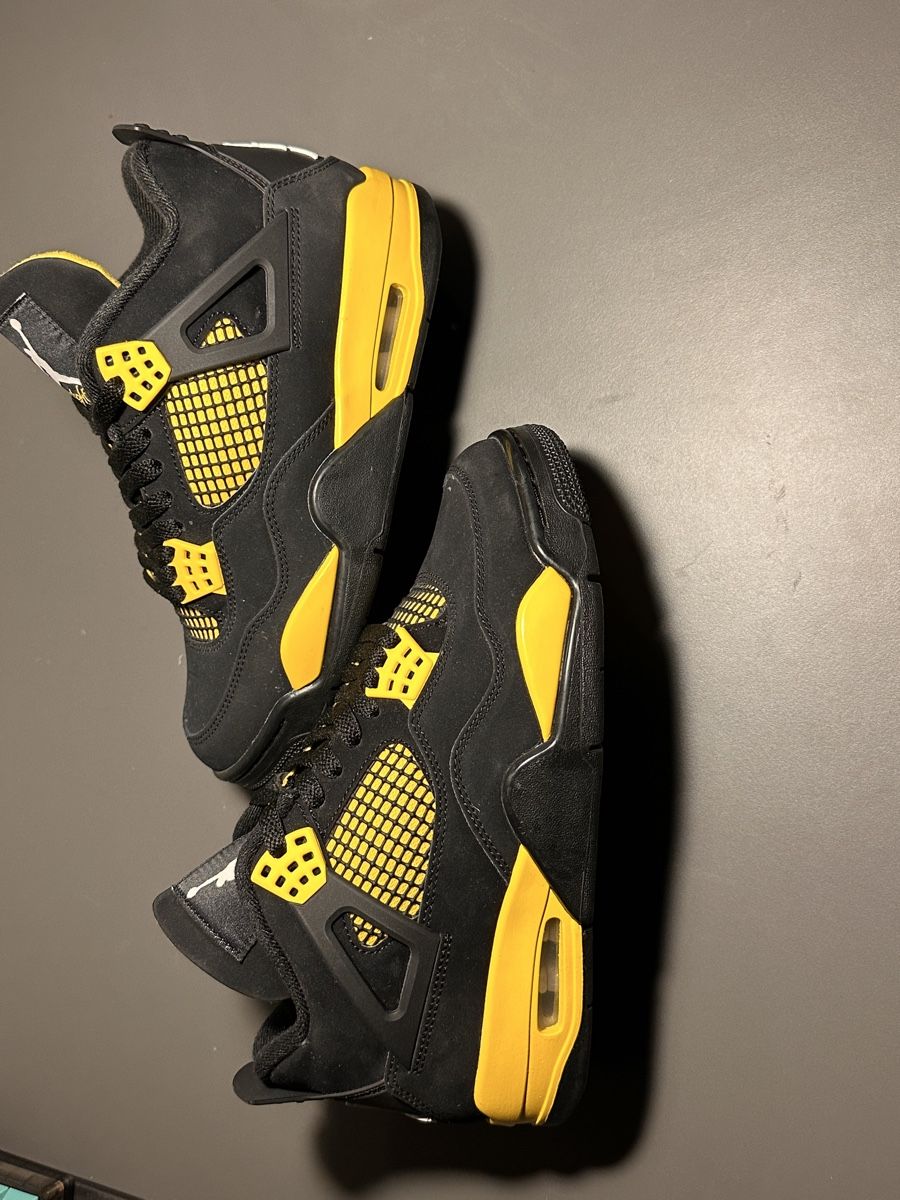 Jordan Scarpe da uomo: Air Jordan 4 Thunder (2023) – Nuovo (secondo la descrizione) da Mollis venduto da oli_gr 7