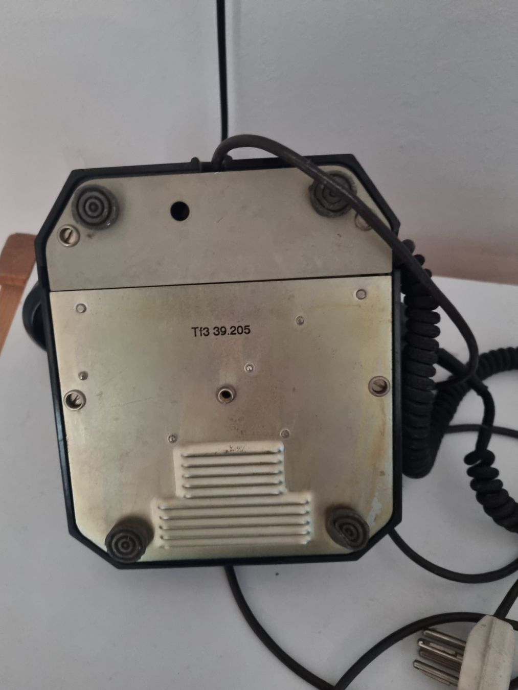 Téléphones: Antikes Drehscheibentelefon – D'occasion à Münchenstein par uflue 3