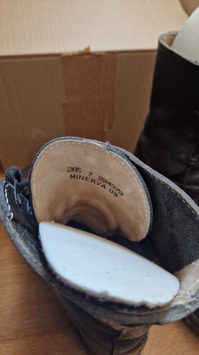 Minerva Herrenschuhe: Armeestiefel Minerva 09 – Gebraucht aus Kriens von dol_f5px 1