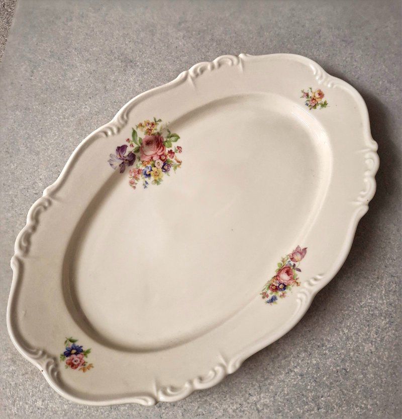 Servierplatten: grosse Fleischplatte Marke Edelstein, L – Gebraucht aus Weggis von daisyflower