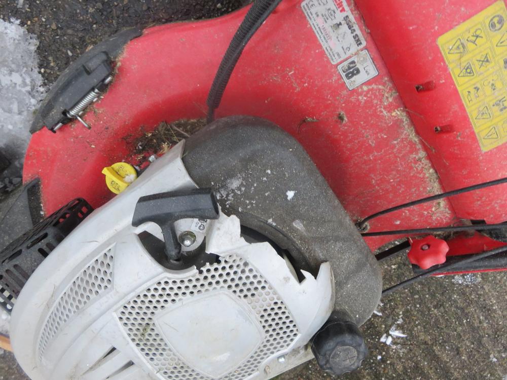 XXL Rasenmäher 🤩Hecht 5564 SXE 60 cm Gehäuse.Schnitt 56 cm Kaufen auf