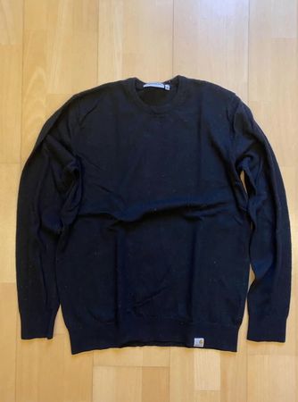 Carhartt wool sweater M