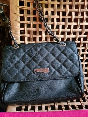 Handtasche