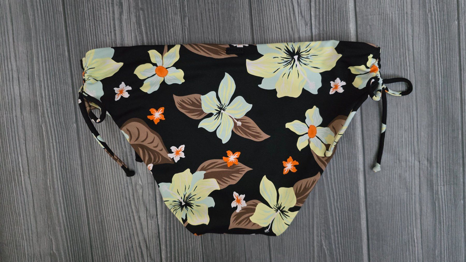 Roxy Costumi da bagno & Bikini: ROXY Bikini Hose - M - Beach Classics Hipster 👙 – Nuovo e nell'imballaggio originale da Thalwil venduto da VitaMini 2