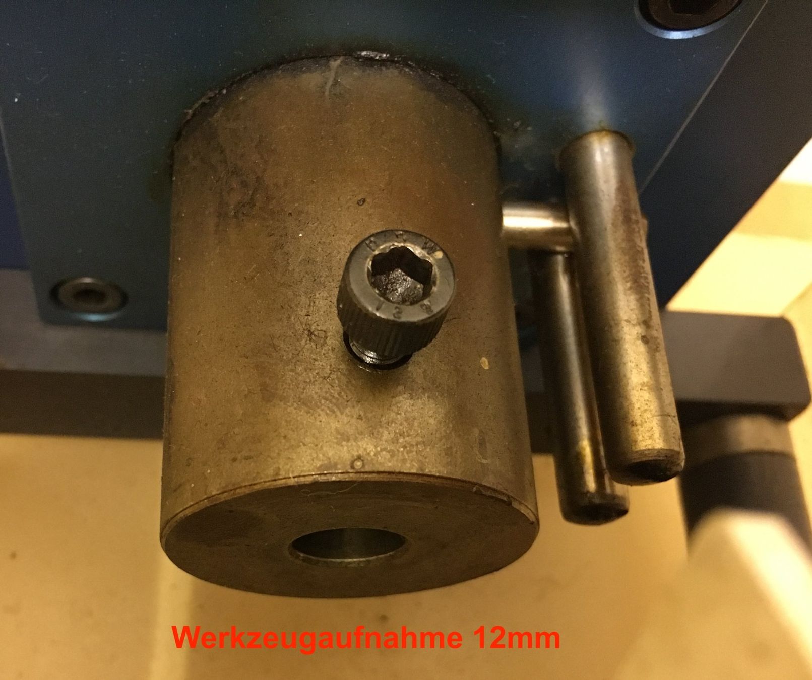 Alle Maschinen: Pneumatische Presse – Gebraucht aus Luzern von Solanor13 2