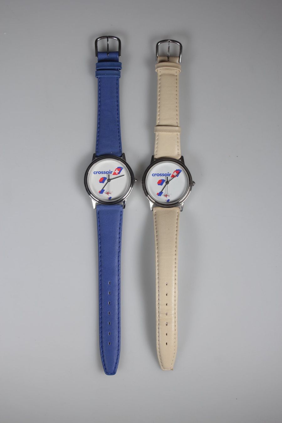 Crossair Orologi: 2 Crossair Werbeuhren Swiss Made – Usato da Basel venduto da IRMAundFRED 1