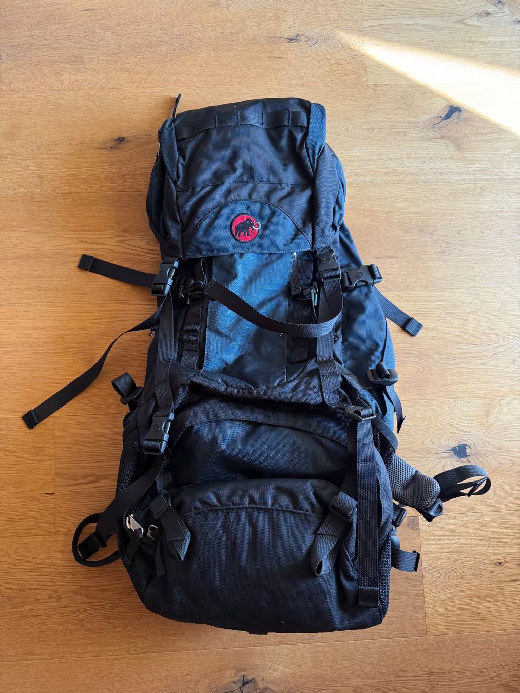 Mammut Rucksäcke: Mammut Trekkingrucksack – Gebraucht aus Worb von Pemba
