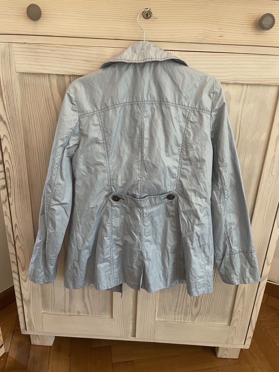 Gil Bret Vestes: Neuwertig Gil Bret Regenjacke bleu, 38 – D'occasion à Basel par non_vn79 1