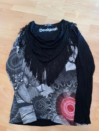 Joli pull Desigual taille L