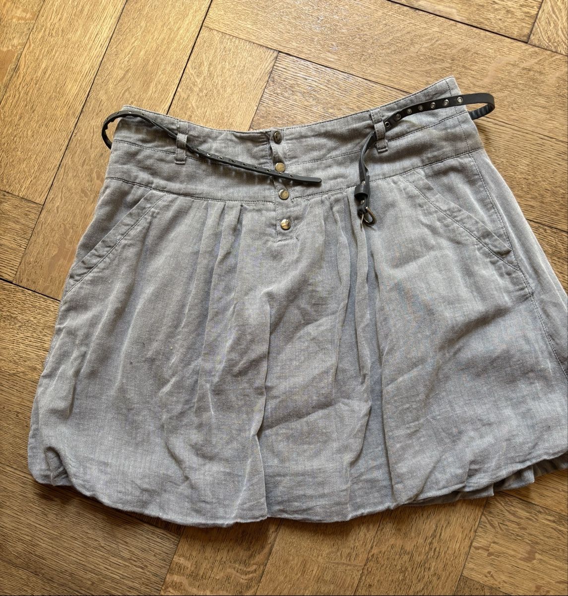 Promod Röcke: Jupe boule grise marque Promod taille 36 – Gebraucht aus Sion von Nelsonkatz