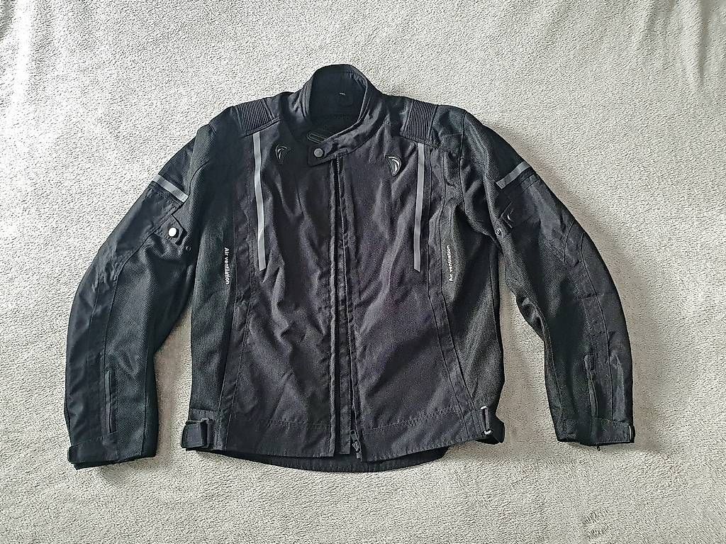 Lotti di vestiti: Motorradjacke + Hose, Schwarz – Usato da Chur venduto da E.M.Z