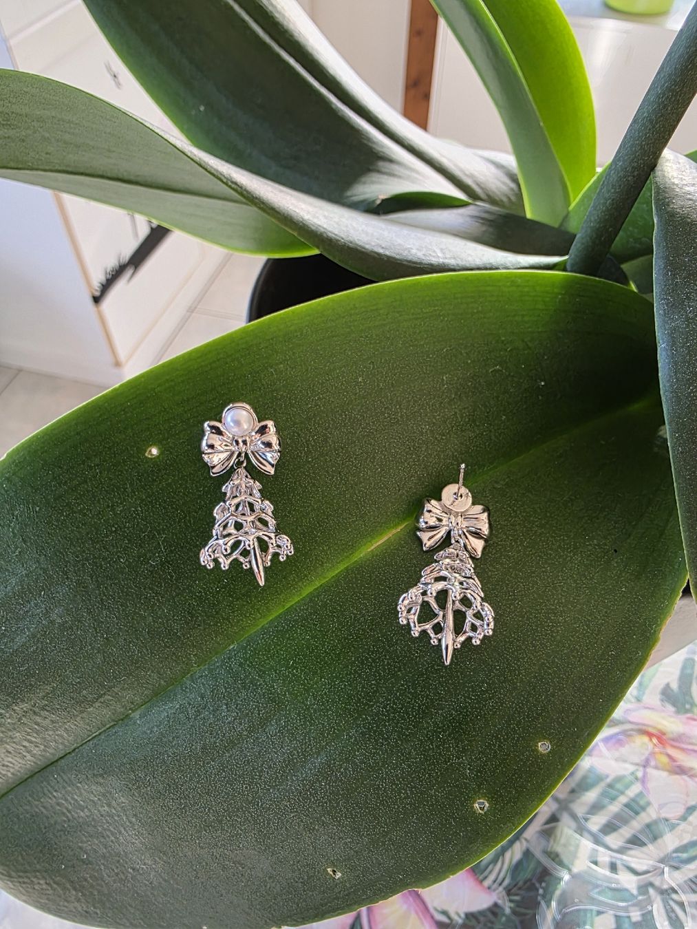 Boucles d'oreille: Silber Weihnachtsbaum Design Perlen-Ohrringe – Neuf avec emballage d'origine à Romoos par Jewelrylover 1