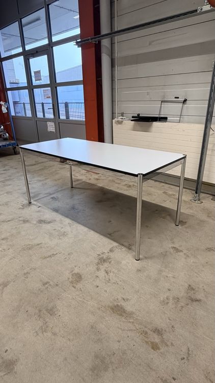 Table USM (D'occasion) à Biel/Bienne pour CHF 110 – retrait uniquement ...