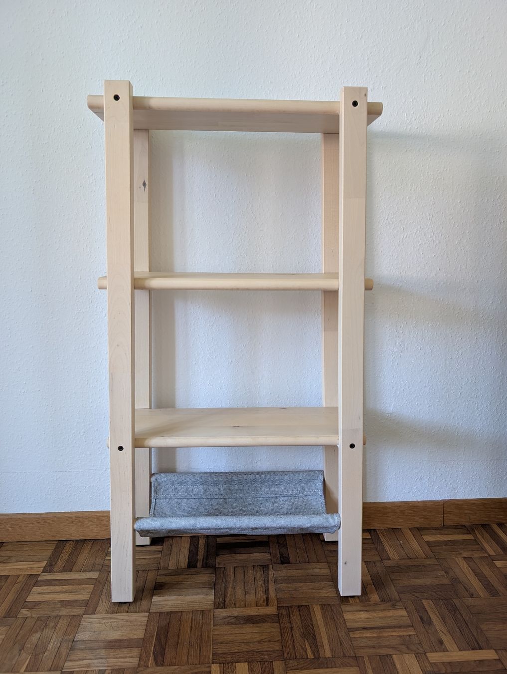 Ikea Scaffali: Holzregal mit Stoffablage  – Usato da Luzern venduto da aiivii