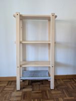 Holzregal mit Stoffablage 