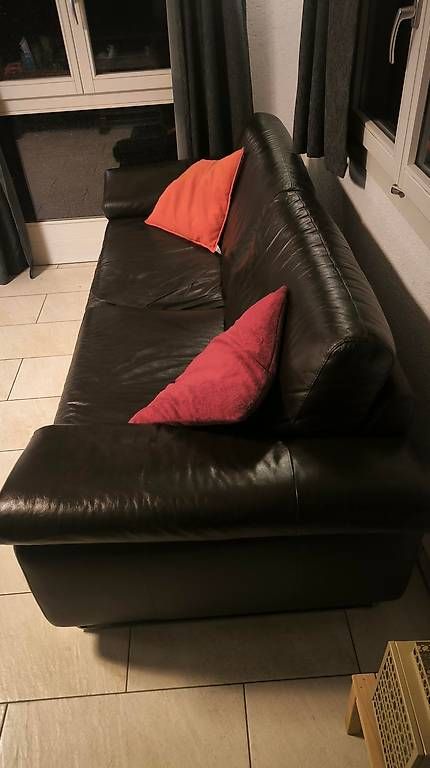 Pfister Sofas: Echtledersofa Set zu verkaufen. – Gebraucht aus Tschugg von Stoller3 2