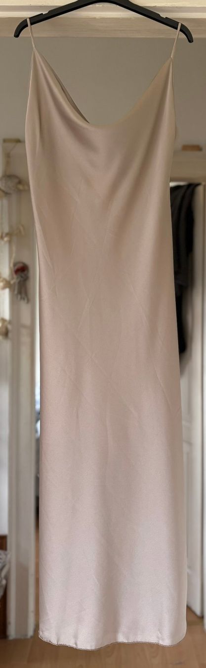 Kleider: LONGUE ROBE! M – Neu und originalverpackt aus Locarno von NicoNion