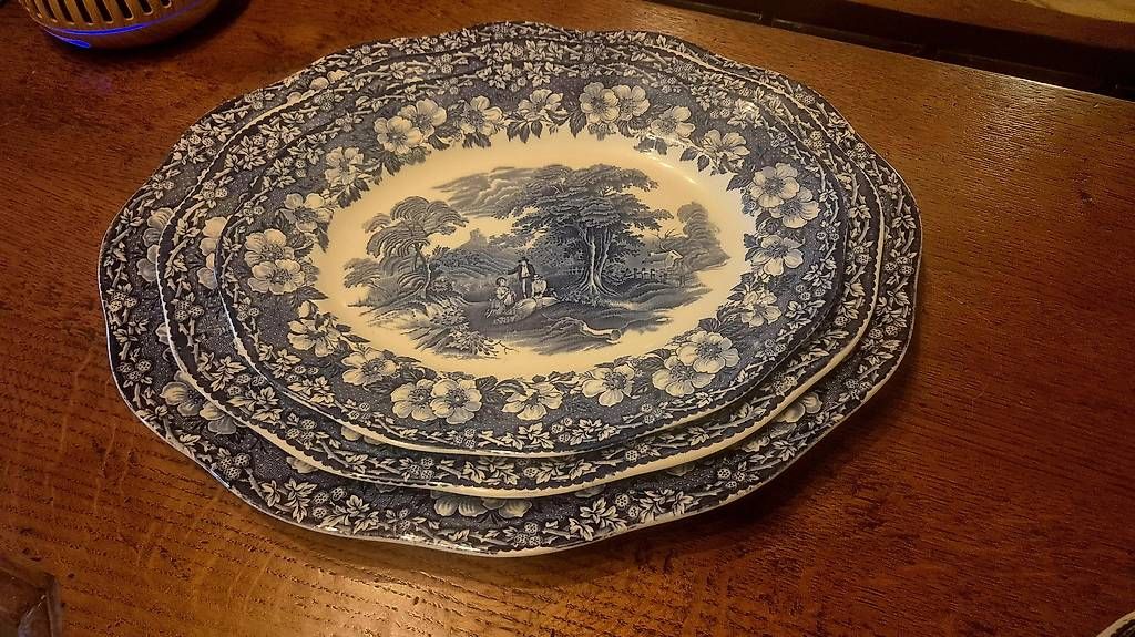 Geschirrsets: Service de table ancien bleu et blanc  chic! – Gebraucht aus Mollens VD von vrg_b6my 3