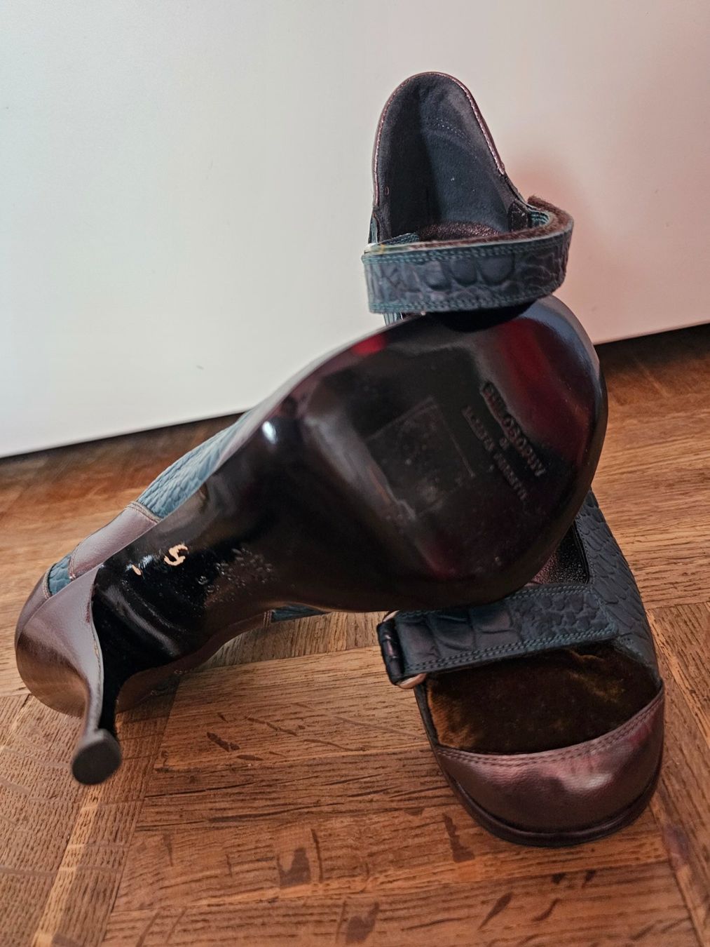 Scarpe da donna: Escarpin pointure 35 – Nuovo (secondo la descrizione) da lausanne venduto da mariamimib 2