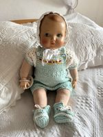 Antikes Puppenbaby