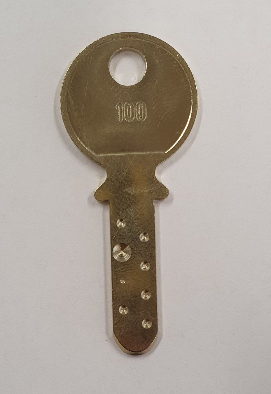 Schlüssel: KABA 8 - 100er Schlüssel - CHF 16.90.- – Neu und originalverpackt aus Amriswil von FMS-8580