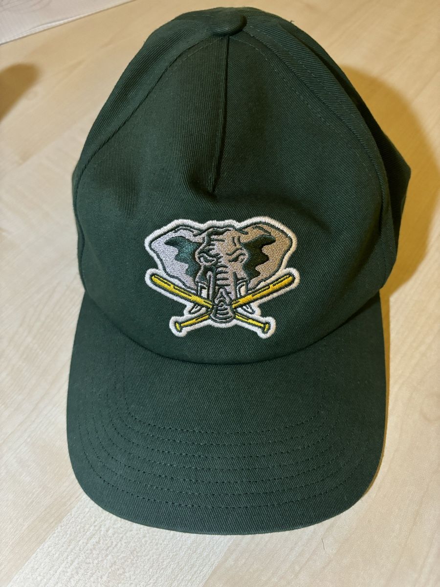 Altro in  Abbigliamento & Accessori: 47 Oakland Cap selten – Usato da Küsnacht ZH venduto da lui_jv2f 1