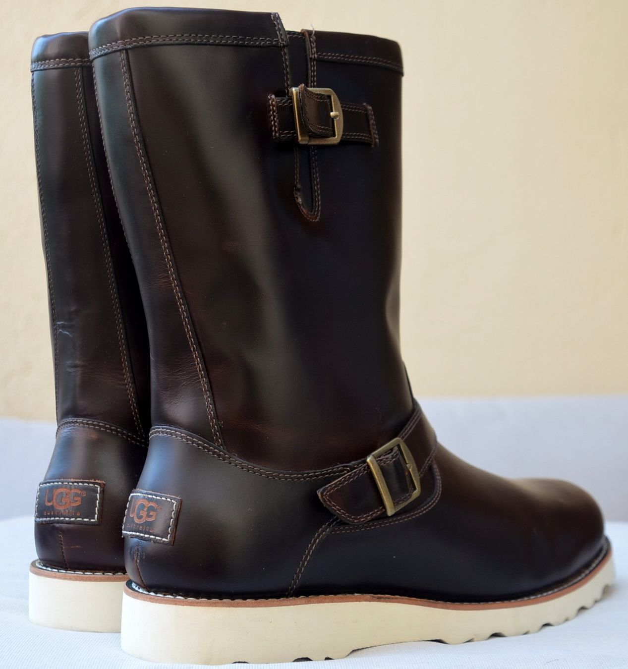 Ugg Scarpe da uomo: Boots / bottes UGG Carnero 3243 .47 – Nuovo e nell'imballaggio originale da Collonges venduto da arashee 4