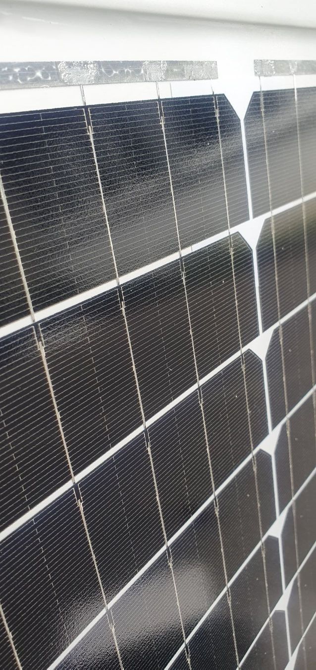 Dispositivi a energia solare: 2x 50W Solarmodul Monokristallin NEU – Nuovo (secondo la descrizione) da Schaffhausen venduto da Secretfly 3