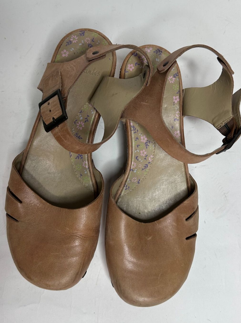 Clarks Damenschuhe: Clarks Clogs / Sandalen – Gebraucht aus St. Gallen von look-twice 2