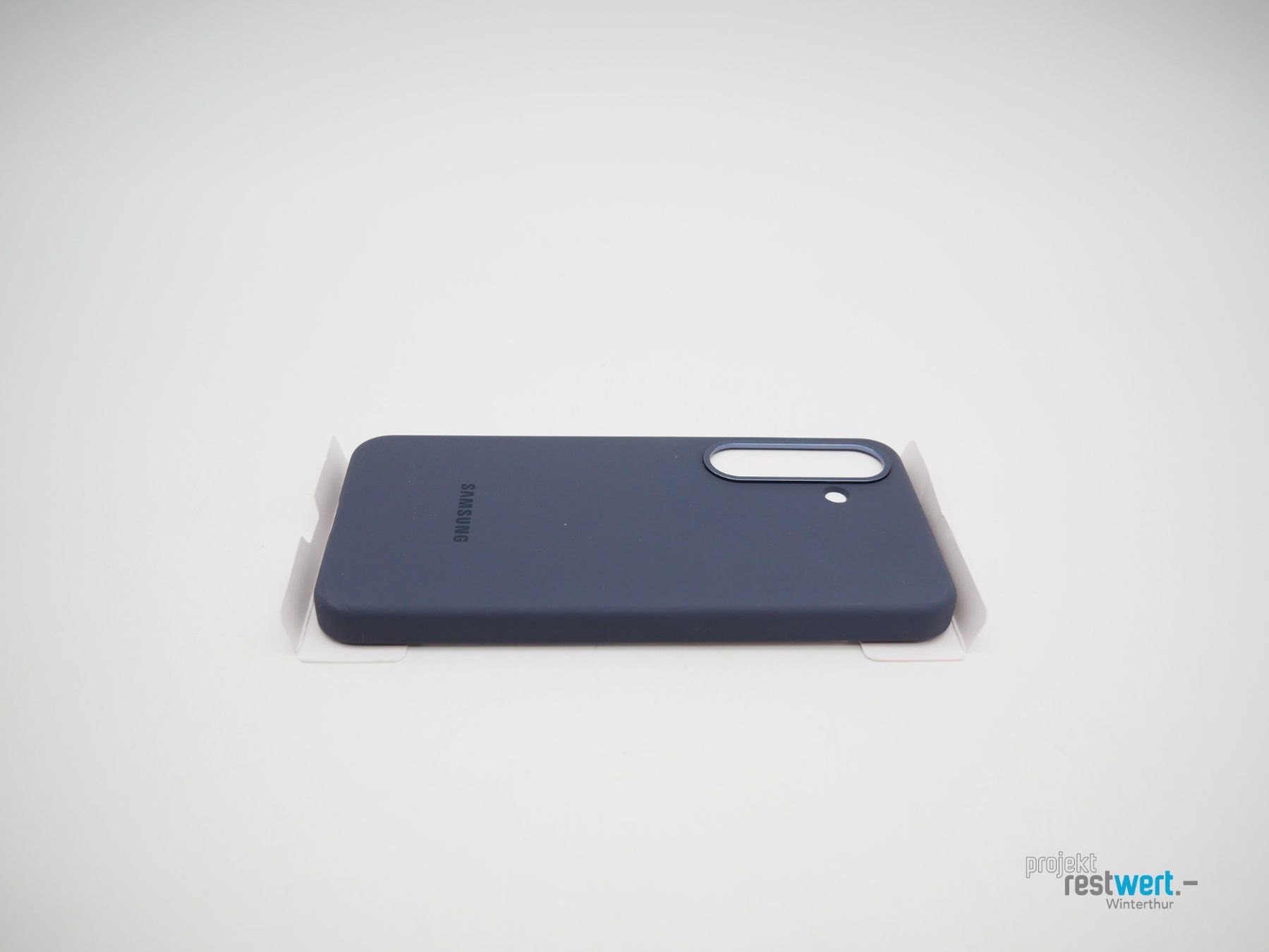Samsung Cover & Protezioni schermo: SAMSUNG Silicon Case Galaxy S25 – Nuovo (secondo la descrizione) da Winterthur venduto da Restwert_Winterthur 1