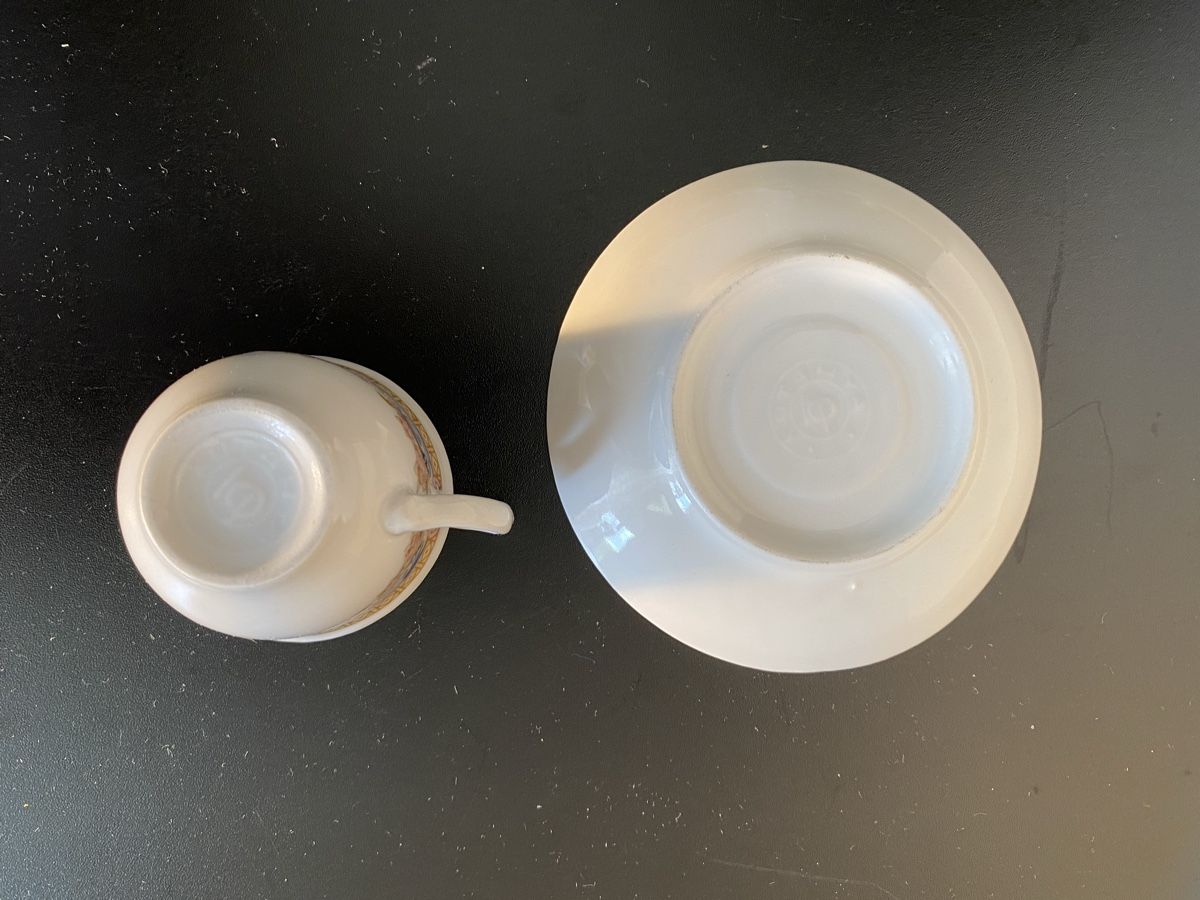 Tassen: 5 Mocca Tassen mit Unterteller, Vintage, 5 Stk. – Gebraucht aus Flawil von sonnengeist 5