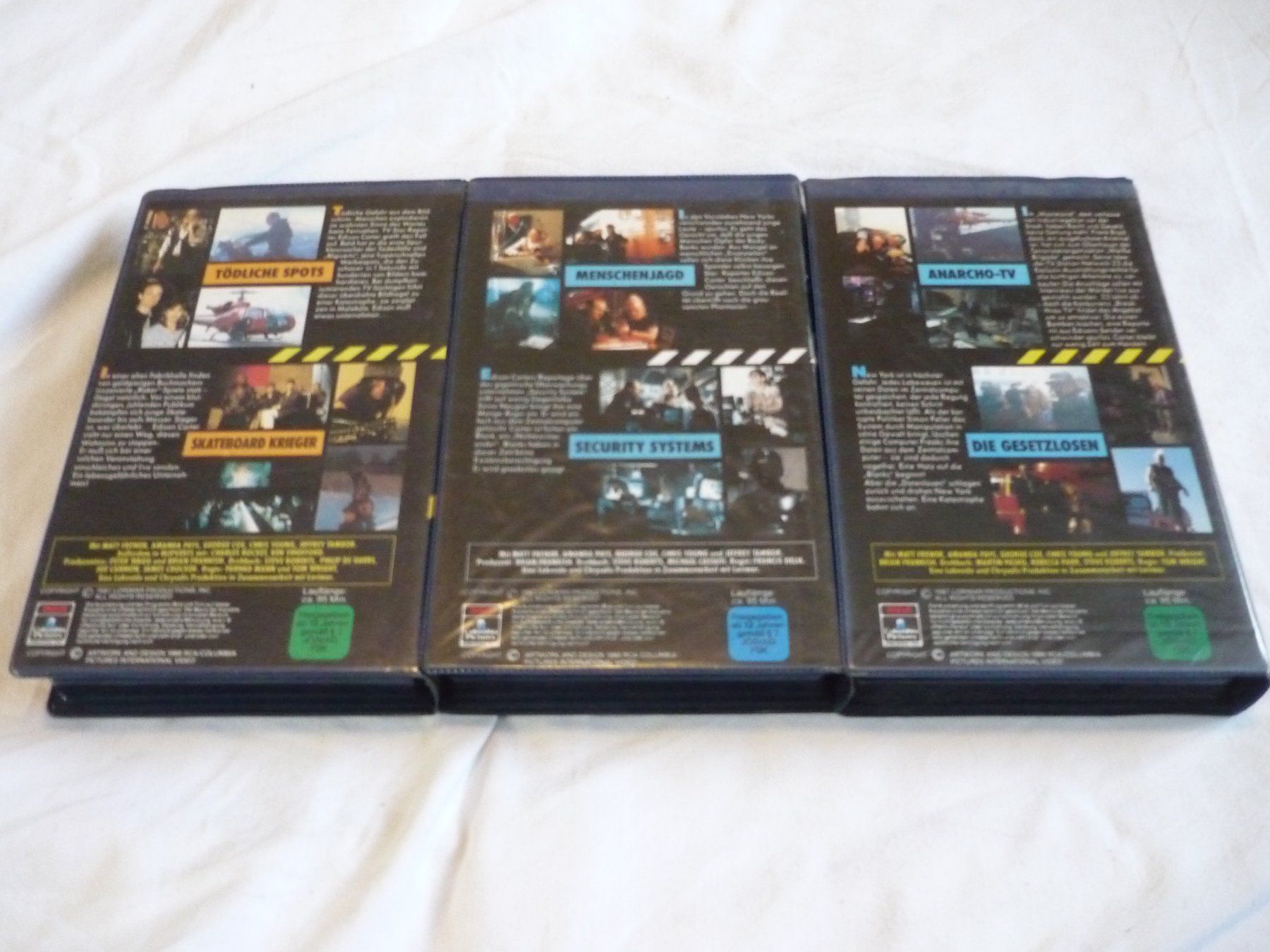 Tutti i VHS: 3x Rare VHS - Max Headroom teil 1 2 3 – Usato da Beringen venduto da Flatretriever 2