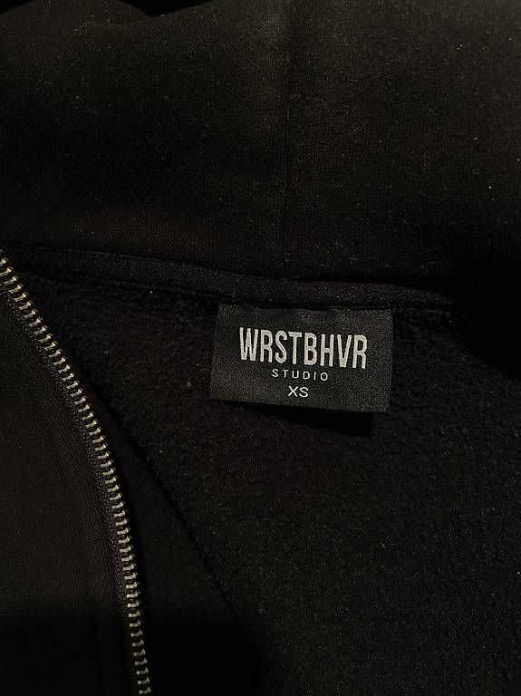 Jacken: WRSTBHVR studios Jacke – Gebraucht aus Basel von Leo_6qtr 4