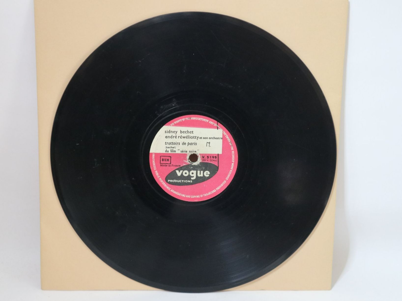 Dischi in vinile: Schellack Sidney Bechet Trottoirs De Paris Schallplatte – Usato da Eschenbach SG venduto da Astalavista 1
